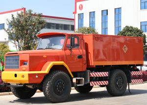 FCB-5 矿用柴油机无轨爆破器材运输车
